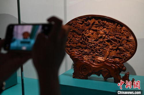 上海廣東兩地240余件雕刻精品羊城薈萃，工藝美術(shù)精品展暨市場(chǎng)趨勢(shì)觀察